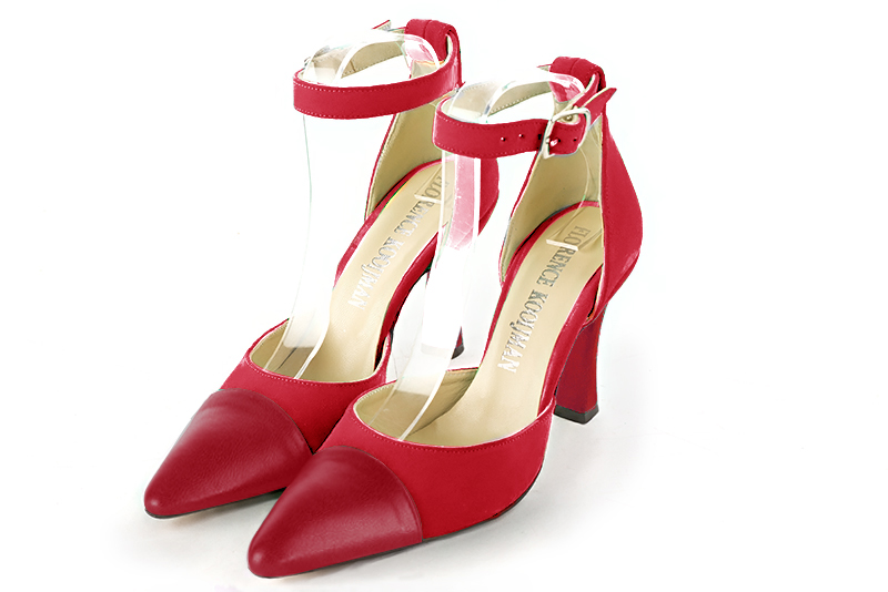 Cardinal red women's open side shoes, with a strap around the ankle. Tapered toe. Very high spool heels. Front view - Florence KOOIJMAN